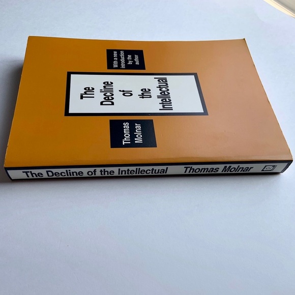 The Decline of the Intellectual | Paperback - Picture 5 of 5